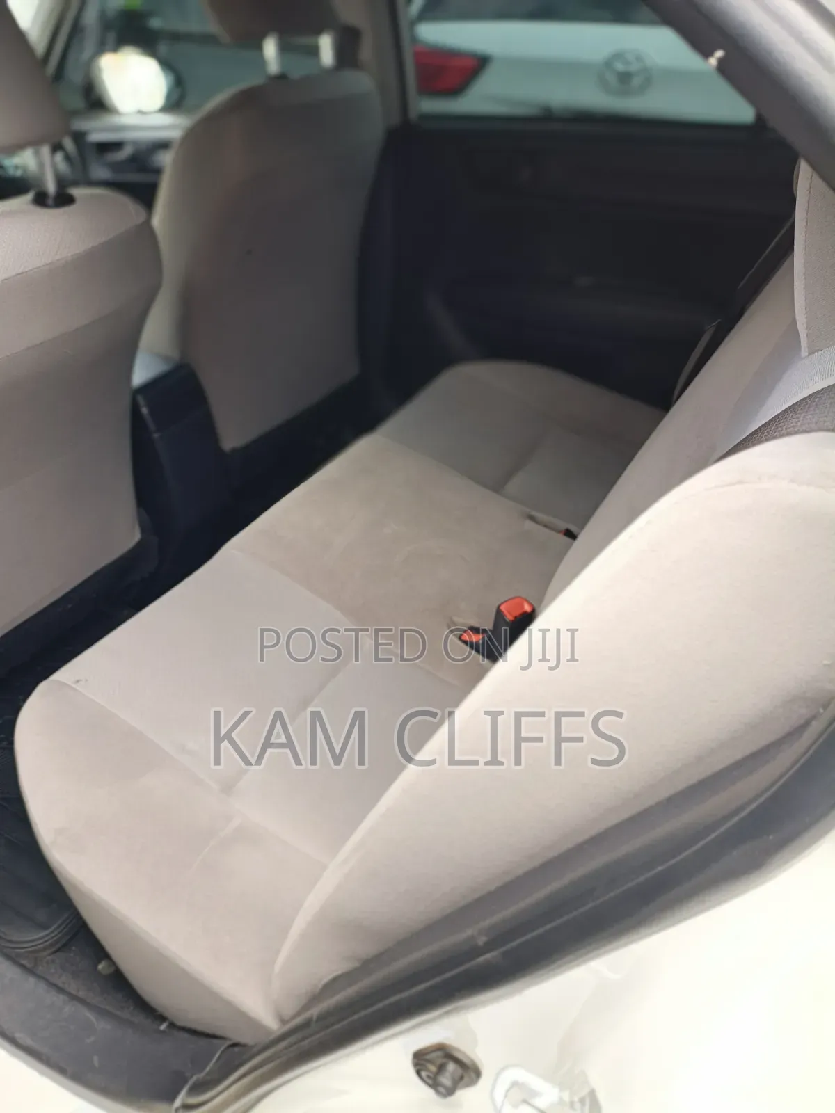 Toyota Axio 2017 Pearl