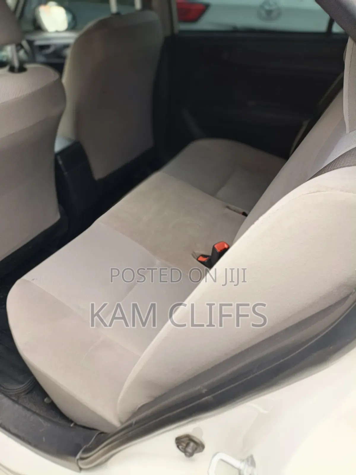 Toyota Axio 2017 Pearl