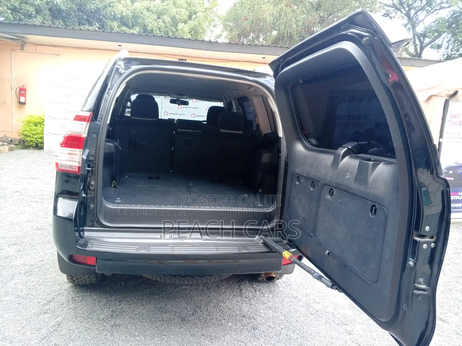 Toyota Land Cruiser Prado 2014 Black