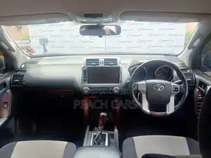 Toyota Land Cruiser Prado 2014 Black