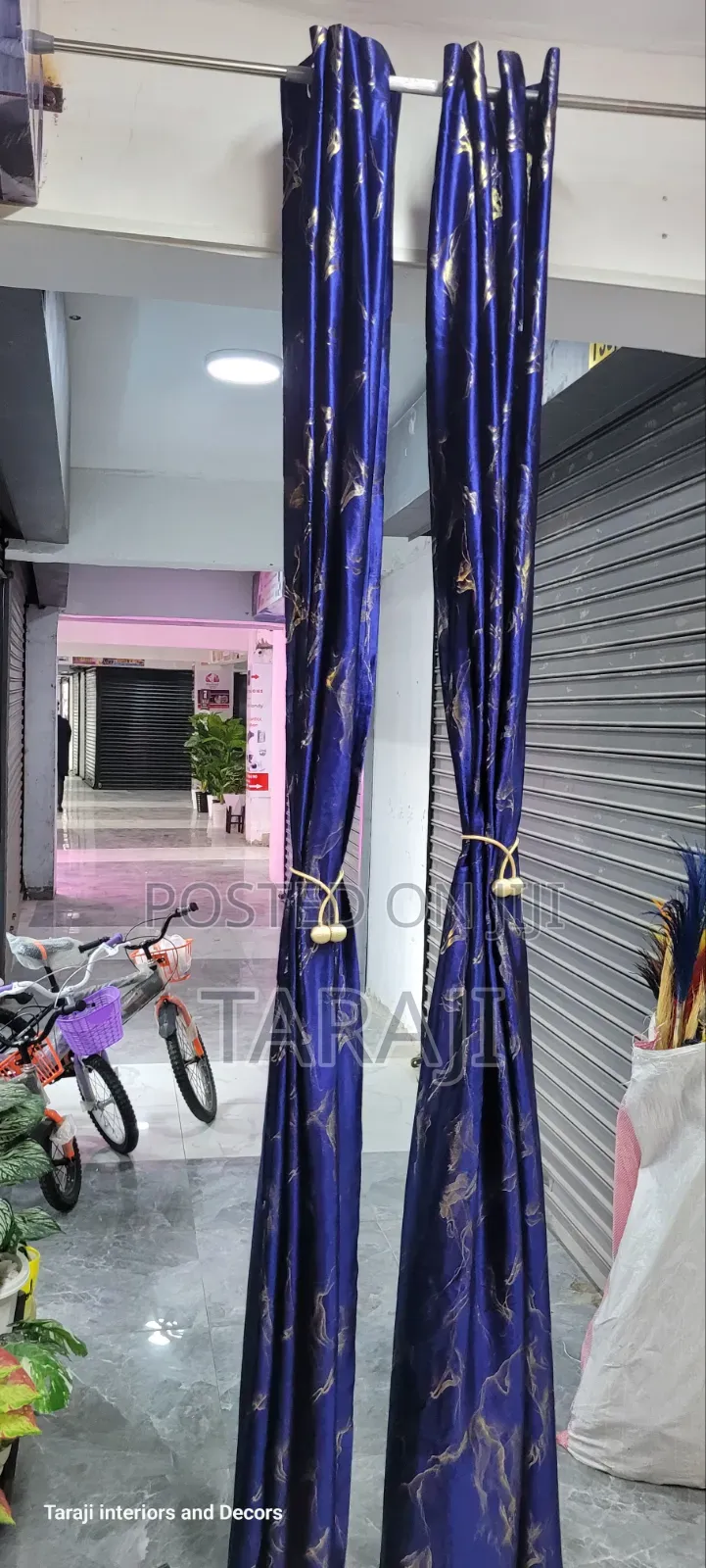 Luxury Marble Pattern Curtains - Elegant Metallic Sheen Drapery