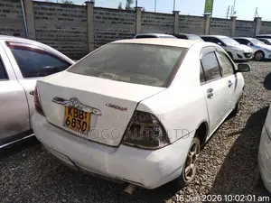 Toyota Corolla 2000 Silver