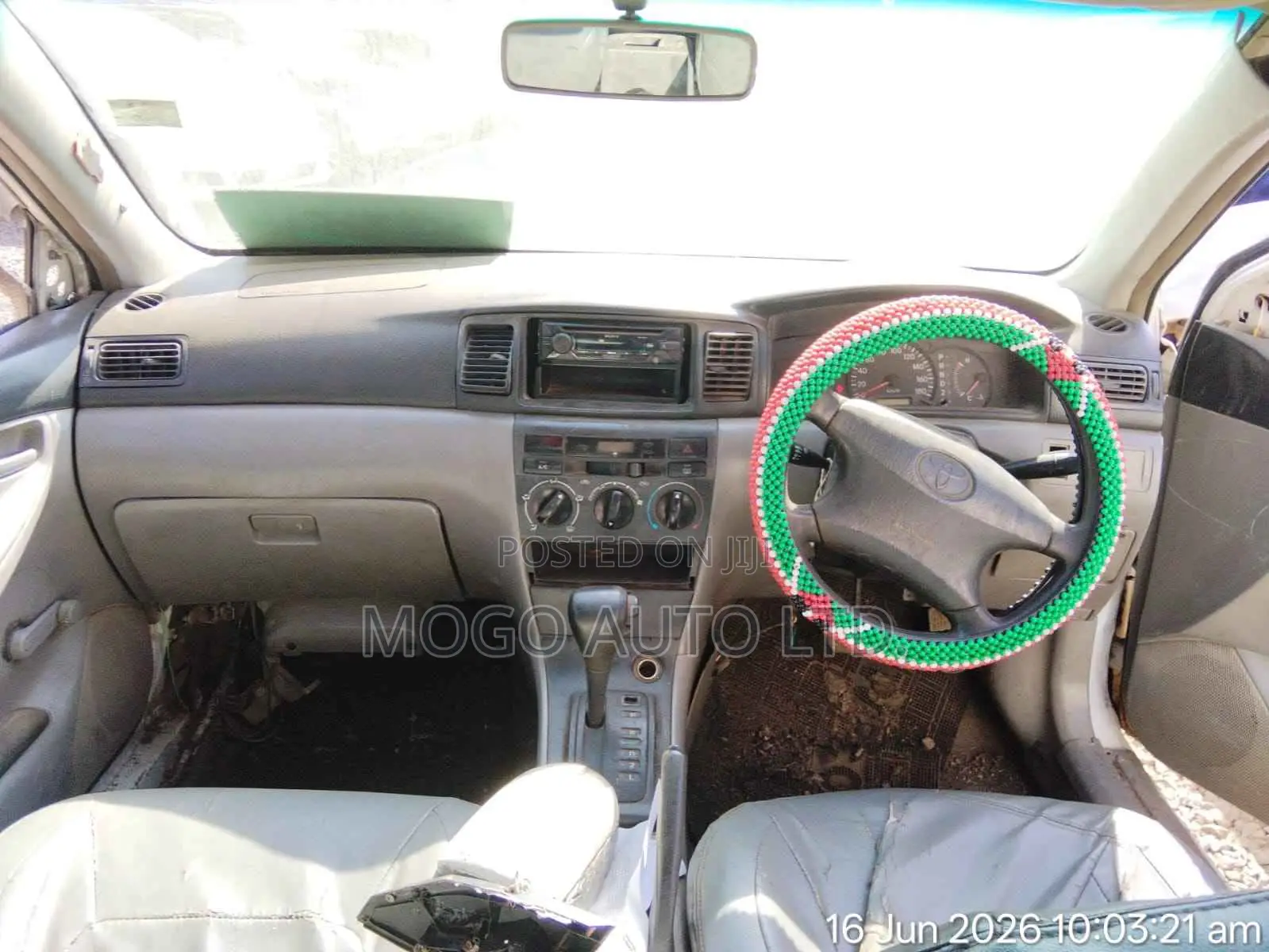 Toyota Corolla 2000 Silver