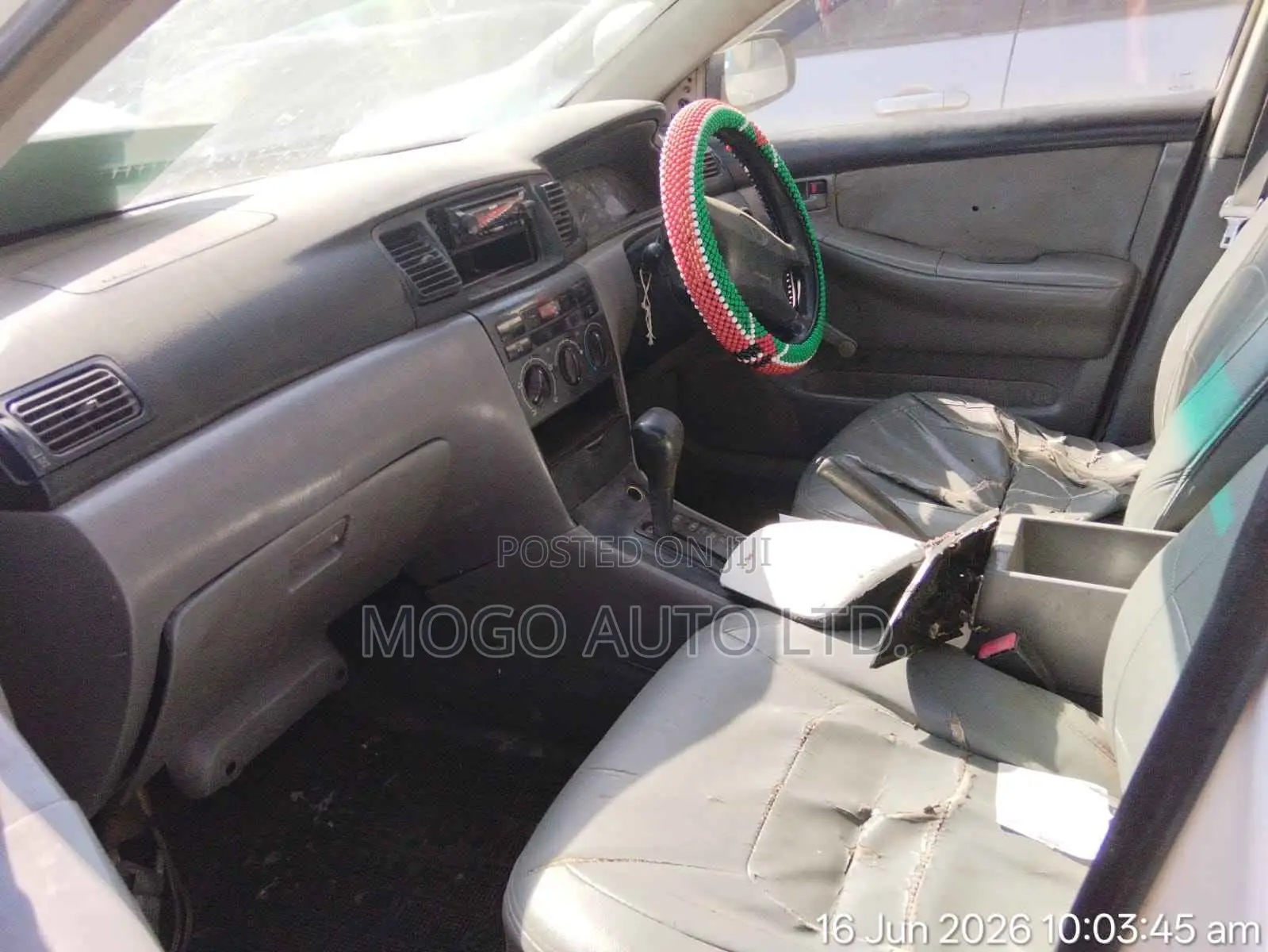 Toyota Corolla 2000 Silver