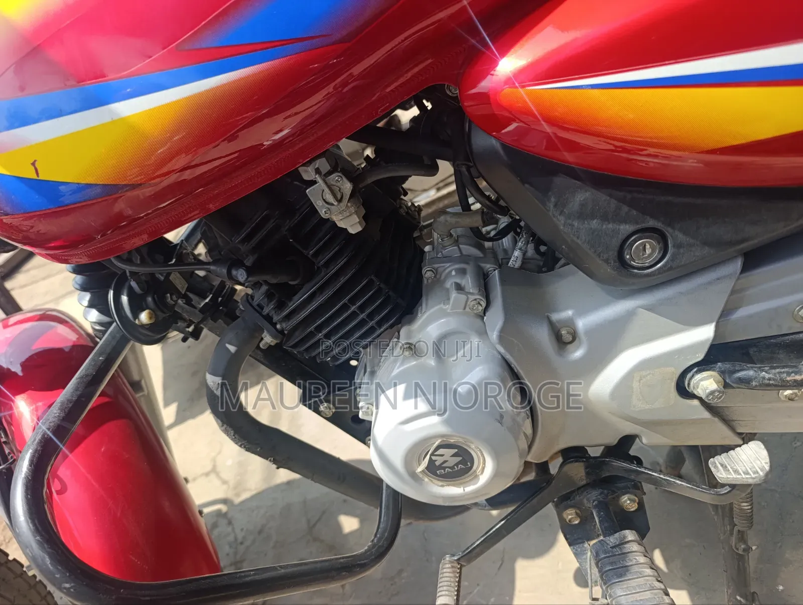 Bajaj Boxer 2025 Red