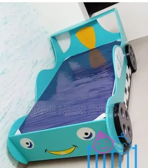 3*6 Kids Baby Coat Bed With Decorated Side Wheel