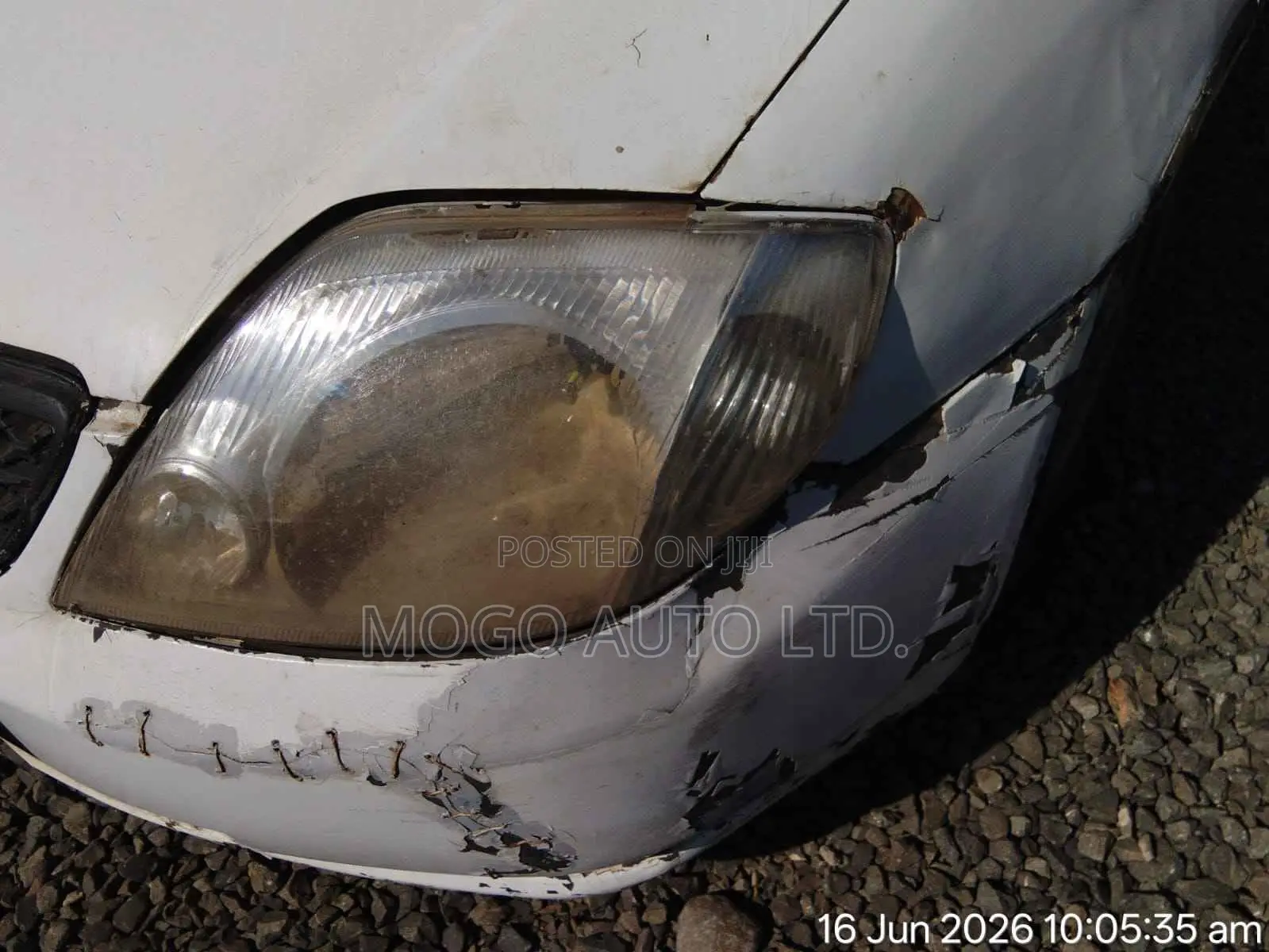 Toyota Corolla 2000 Silver