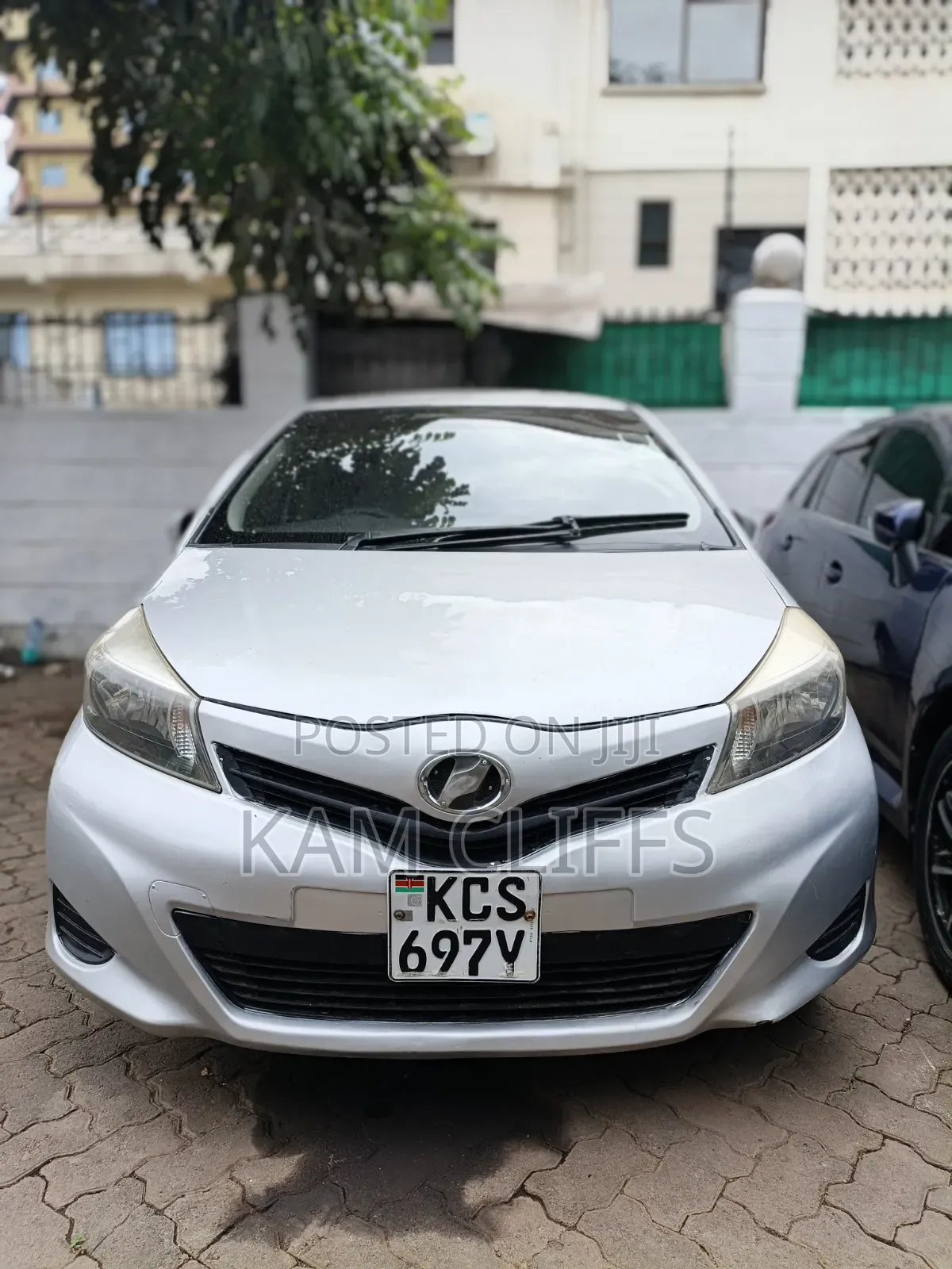 Toyota Vitz 2012 Gray