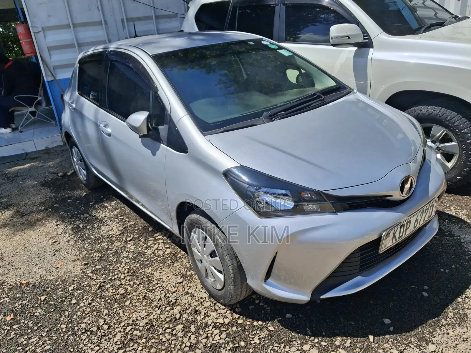 Toyota Vitz 2016 Gray