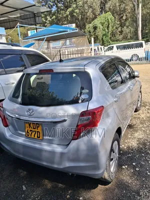 Toyota Vitz 2016 Gray