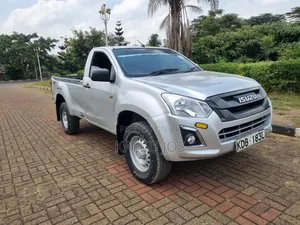 Isuzu D-MAX 2021 Silver