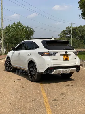 Toyota Harrier 2016 Pearl