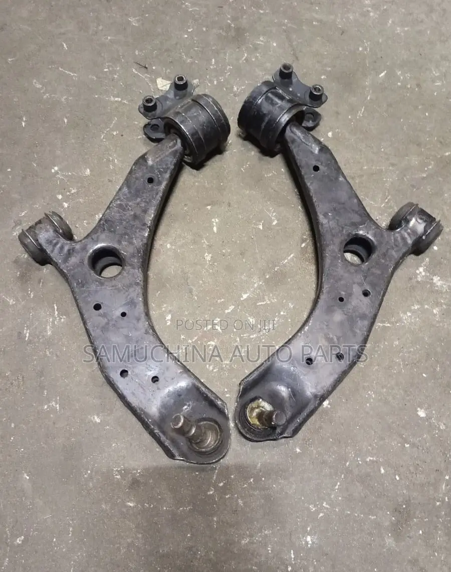 Control Arm Mazda Premacy