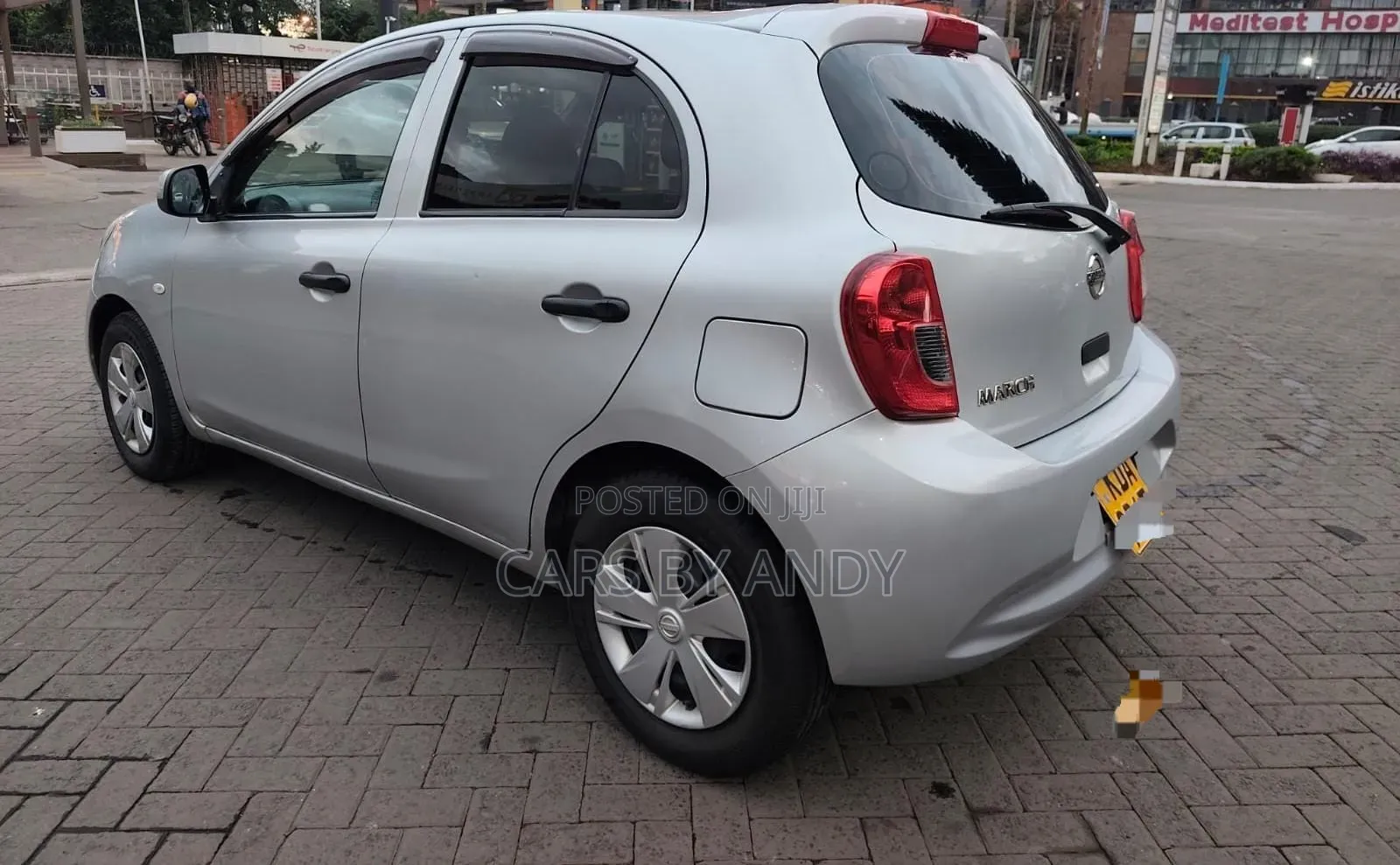 Nissan March 2013 Silver