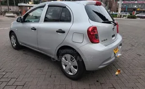 Nissan March 2013 Silver