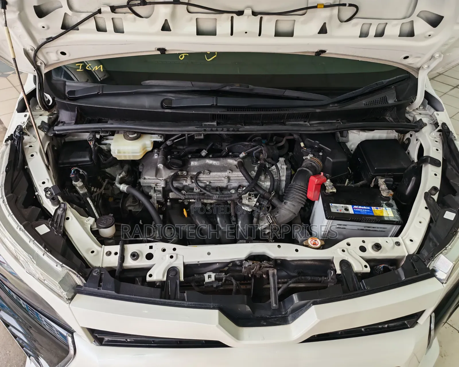Toyota Voxy 2019 White