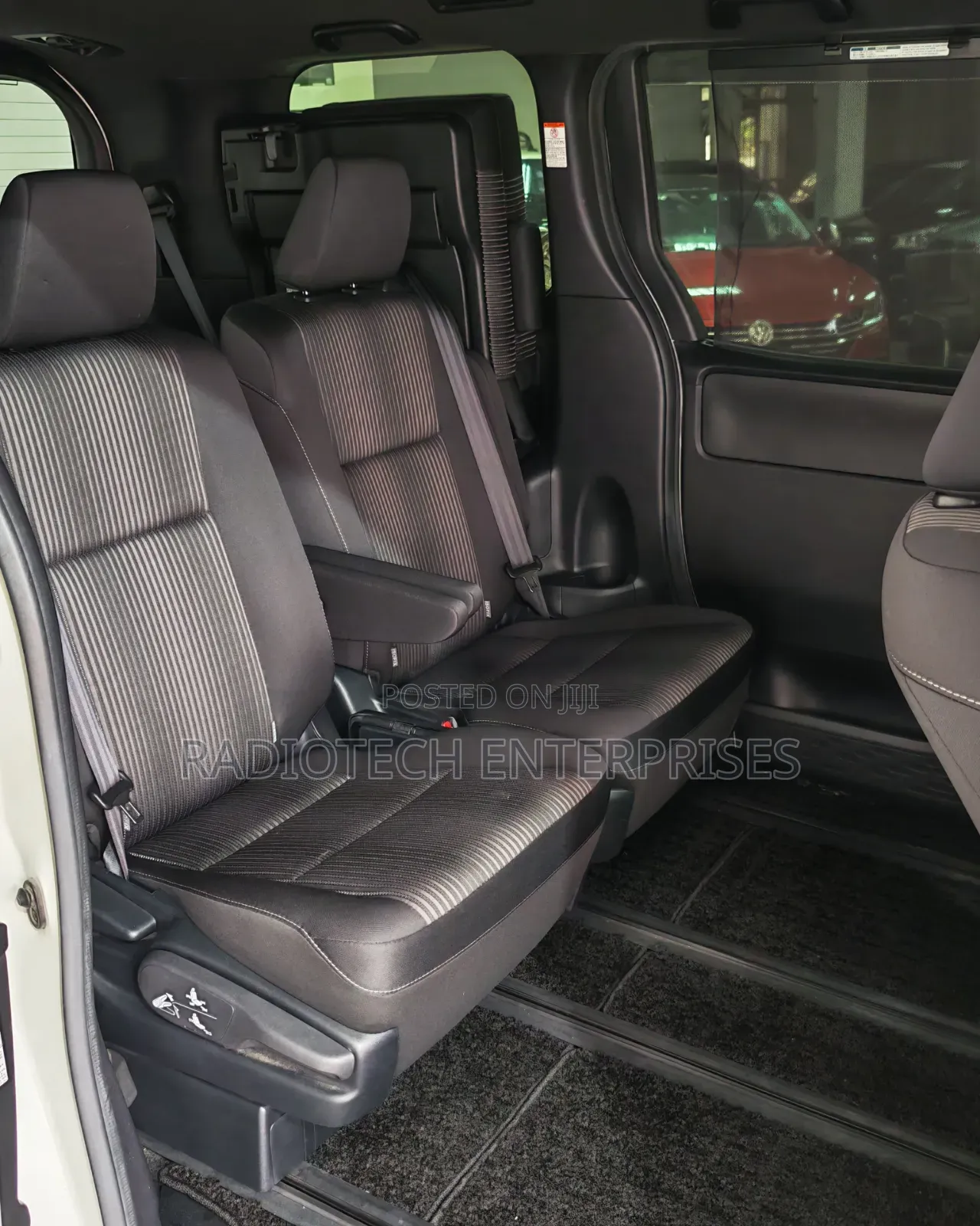 Toyota Voxy 2019 White