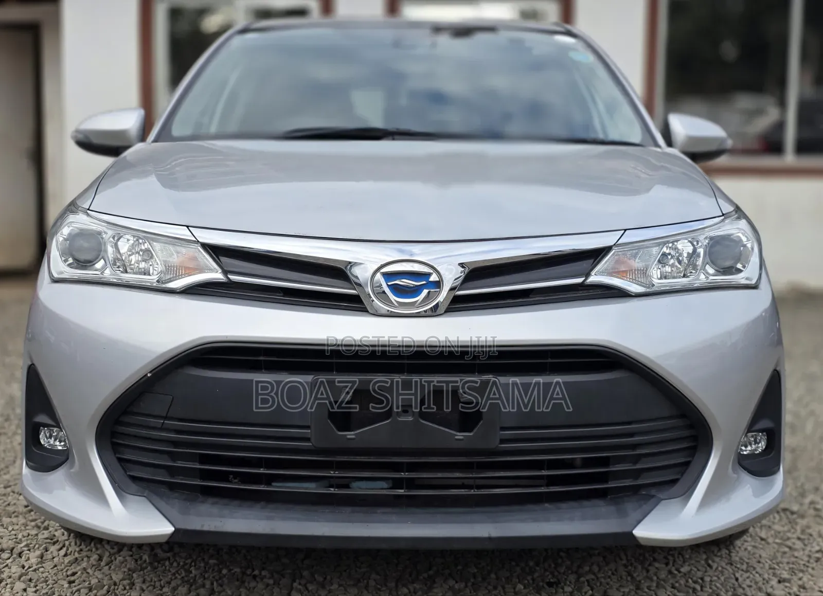 Toyota Corolla Fielder 2019 Silver