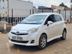 Toyota Ractis 2012 White