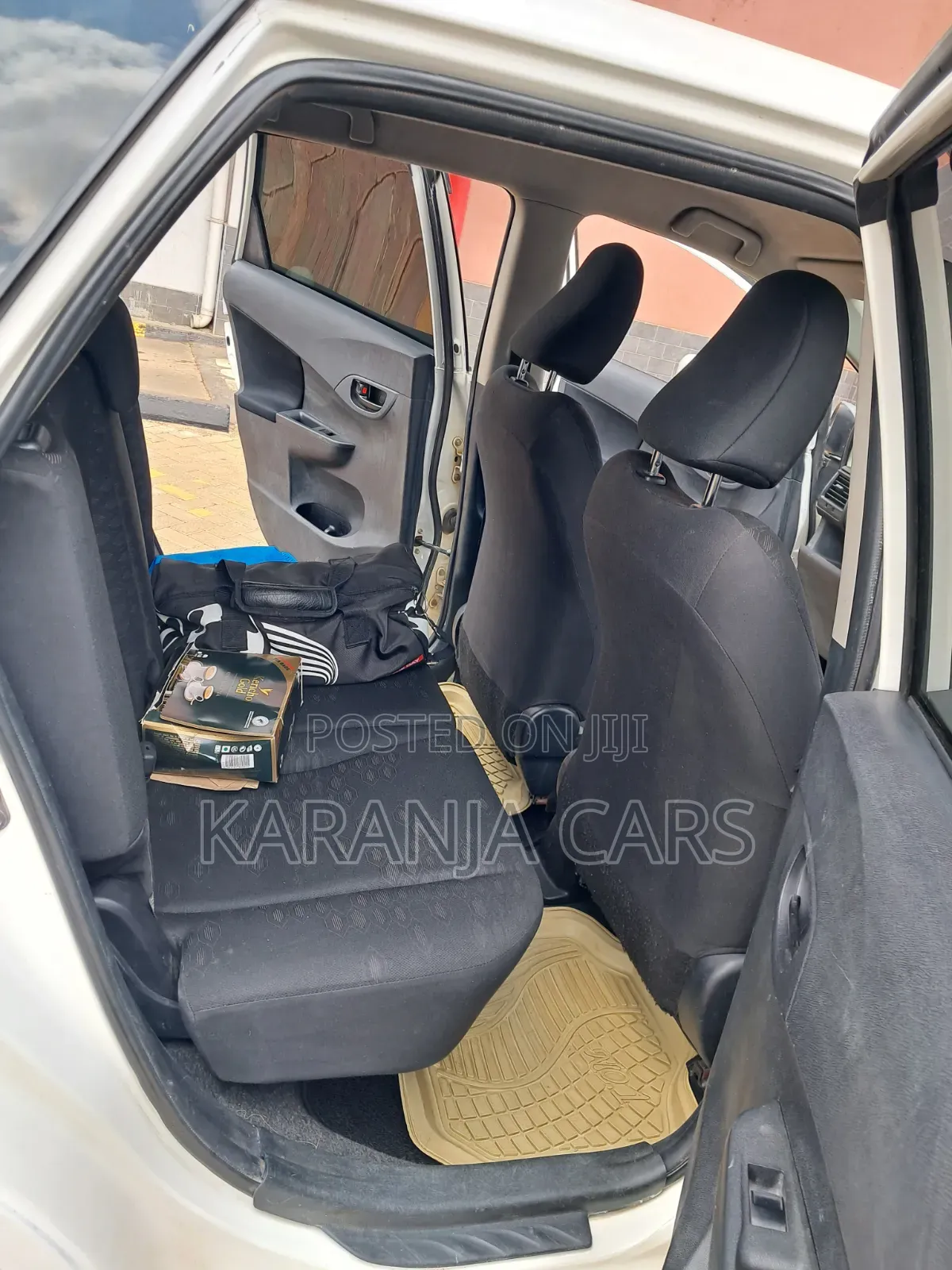 Toyota Ractis 2012 White