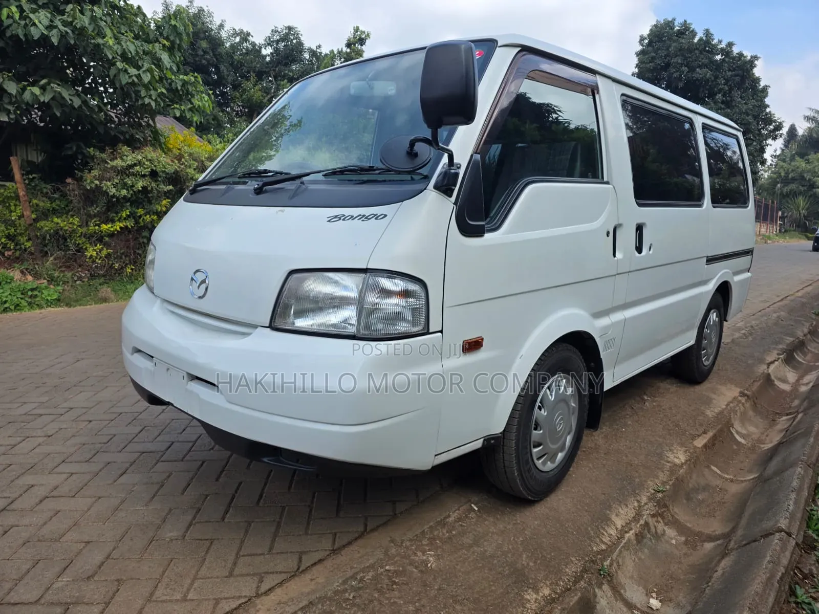 Mazda B 2018 White