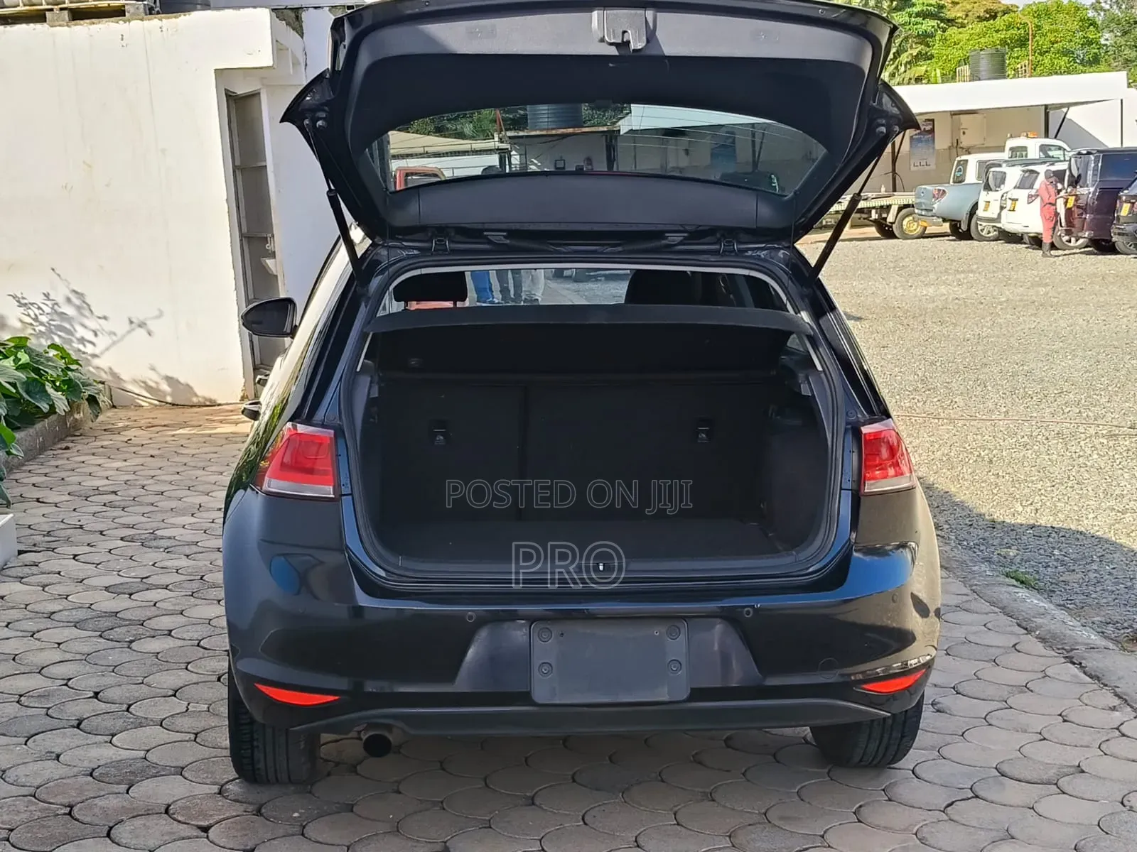 Volkswagen Golf 2016 Black