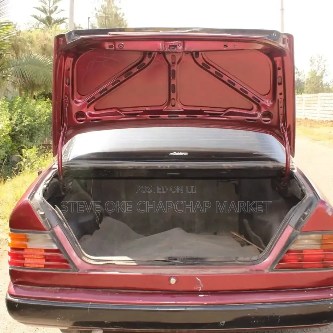 Mercedes-Benz E230 1998 Red