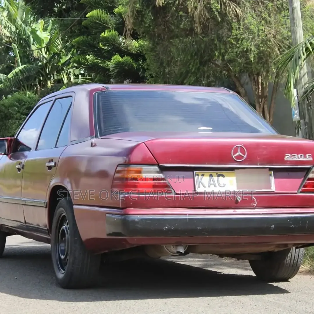 Mercedes-Benz E230 1998 Red