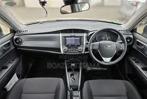 Toyota Corolla Fielder 2019 White
