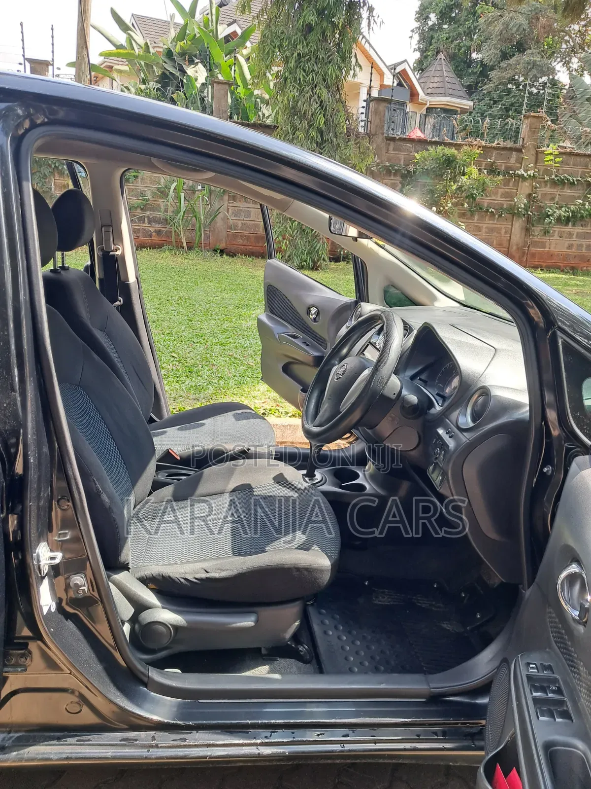 Nissan Note 2015 Black