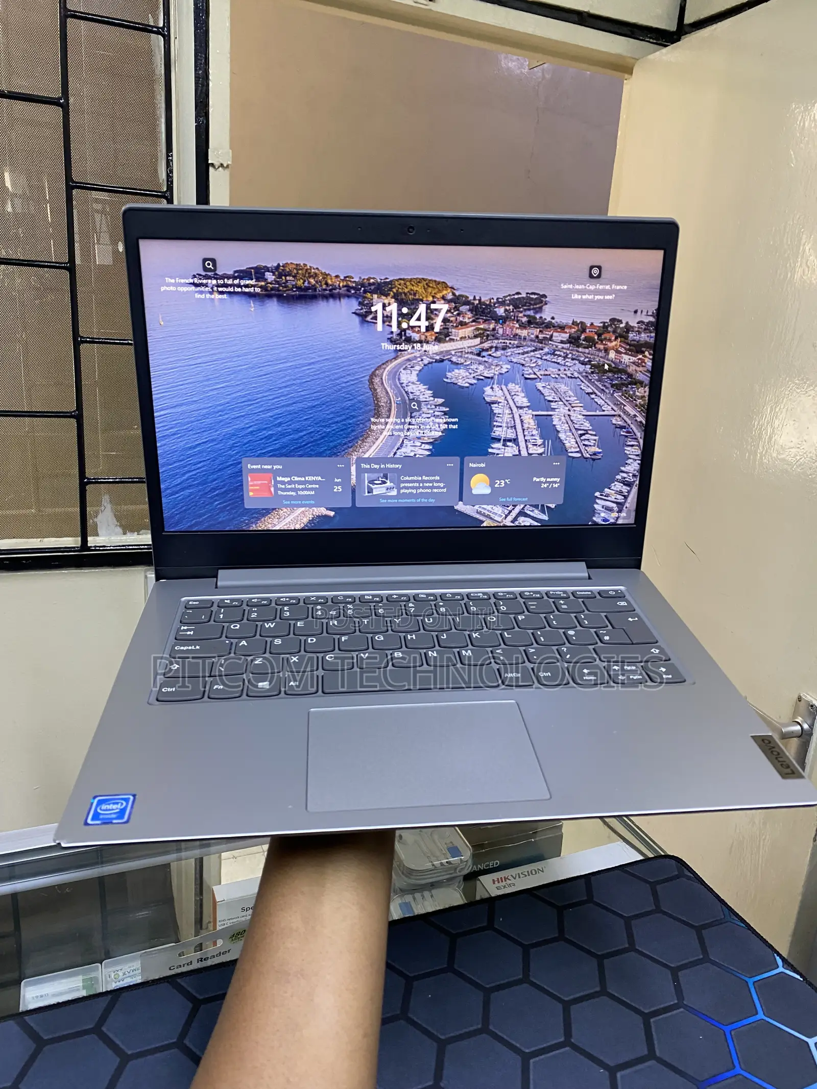 Laptop Lenovo IdeaPad 1 4GB Intel Celeron eMMC 60GB