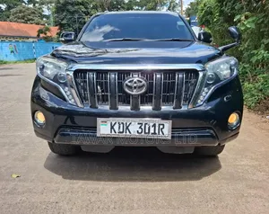 Toyota Land Cruiser Prado 2016 Black
