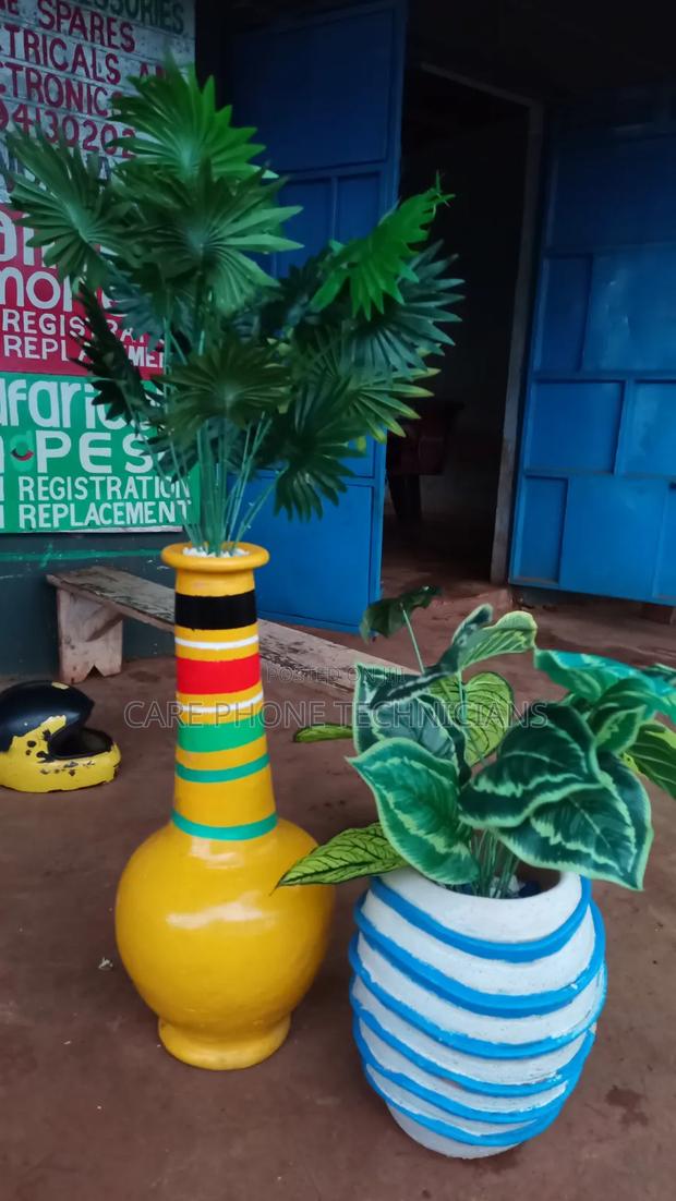 Flower Vases - thumbnail 15