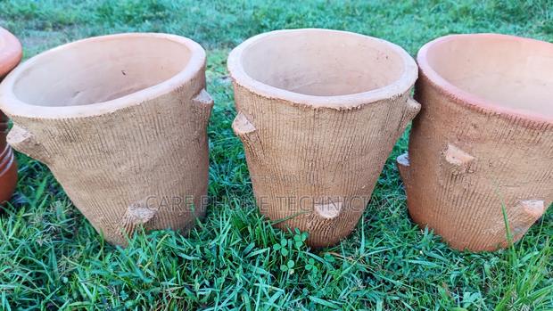 Flower Vases - thumbnail 18