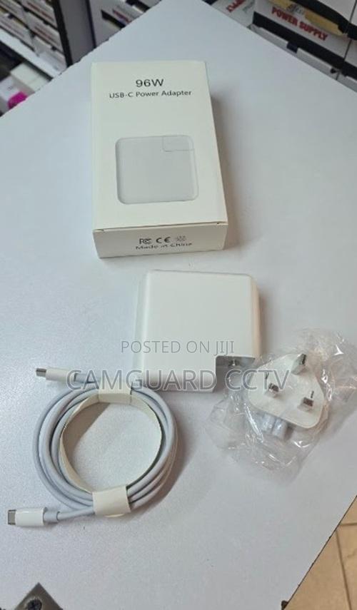 96w Type-C Wall Charger With Power Delivery Fast Charging Technology