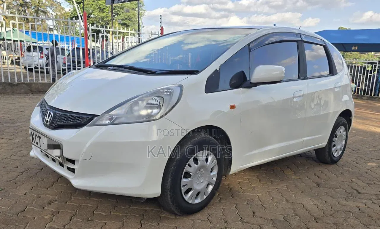 Honda Fit 2011 White