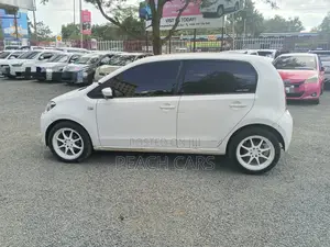 Volkswagen Up 2015 White