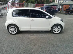 Volkswagen Up 2015 White