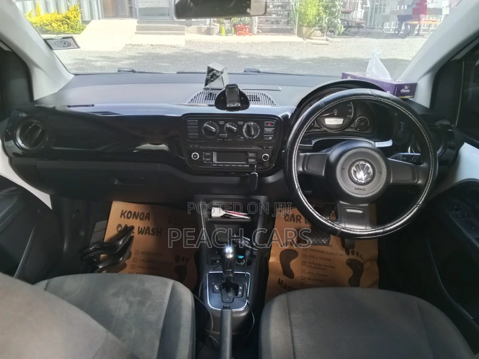 Volkswagen Up 2015 White