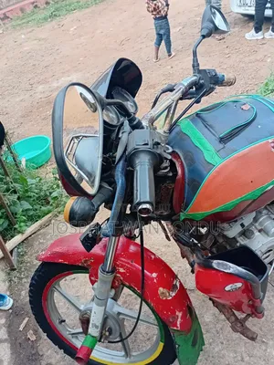 Bajaj Boxer 150 UG 2012 Red