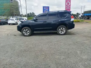 Toyota Land Cruiser Prado 2013 Green
