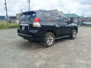 Toyota Land Cruiser Prado 2013 Green