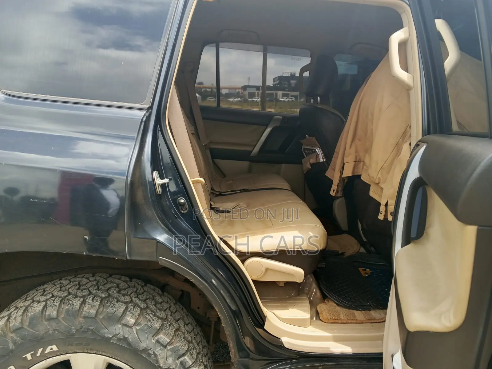 Toyota Land Cruiser Prado 2013 Green