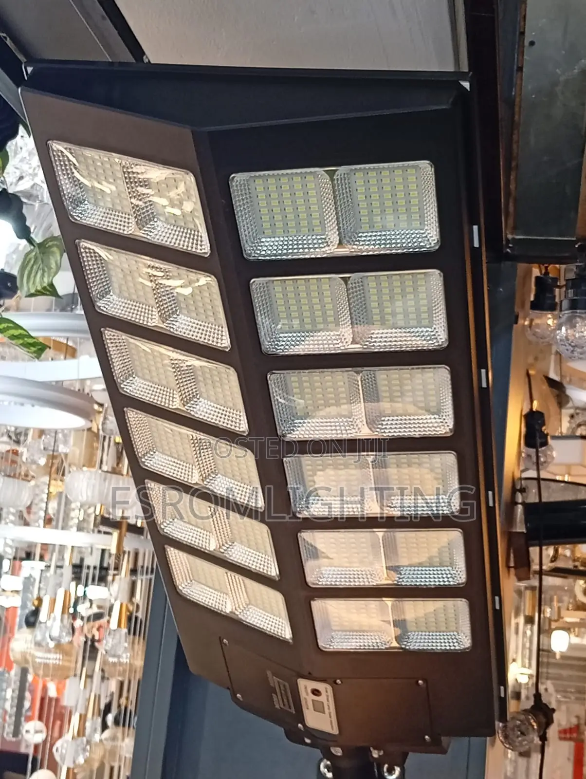All-in-One Solar Street Lights – No Electricity Bills!