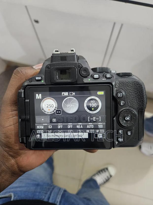 Nikon D5500 DSLR Camera (Body Only) - thumbnail 2