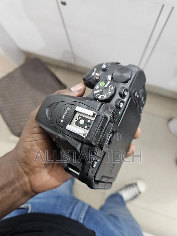 Nikon D5500 DSLR Camera (Body Only) - thumbnail 3