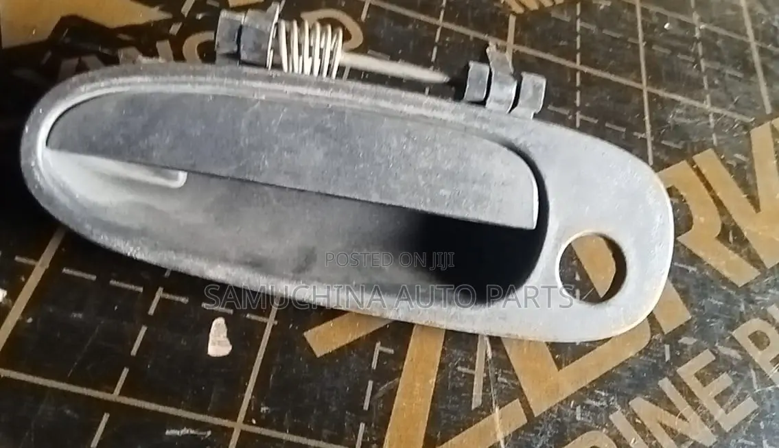 Outer Door Handle Toyota Ae100