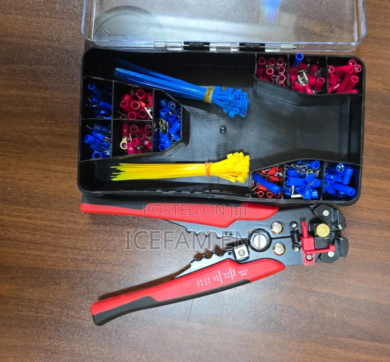 Strippers With Fellures Accessories
