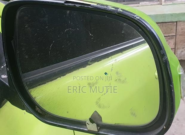 Toyota Rush Side Mirror - thumbnail 3