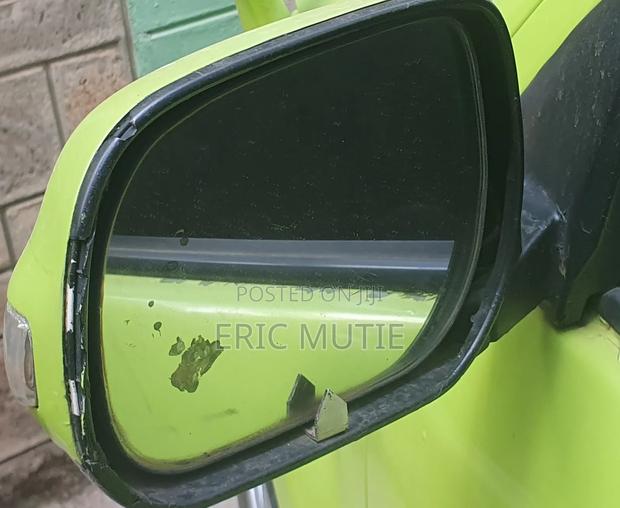 Toyota Rush Side Mirror - thumbnail 4
